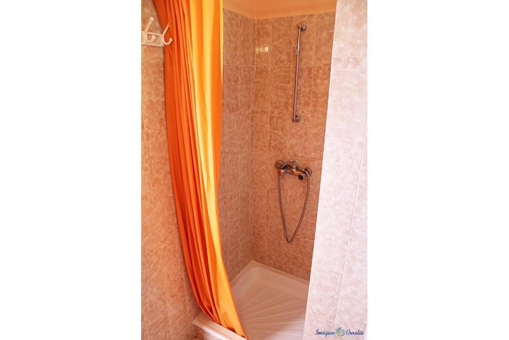 Studio Apartment In Pisak With Sea View, Balcony, Air Conditioning, Wi-Fi Kültér fotó